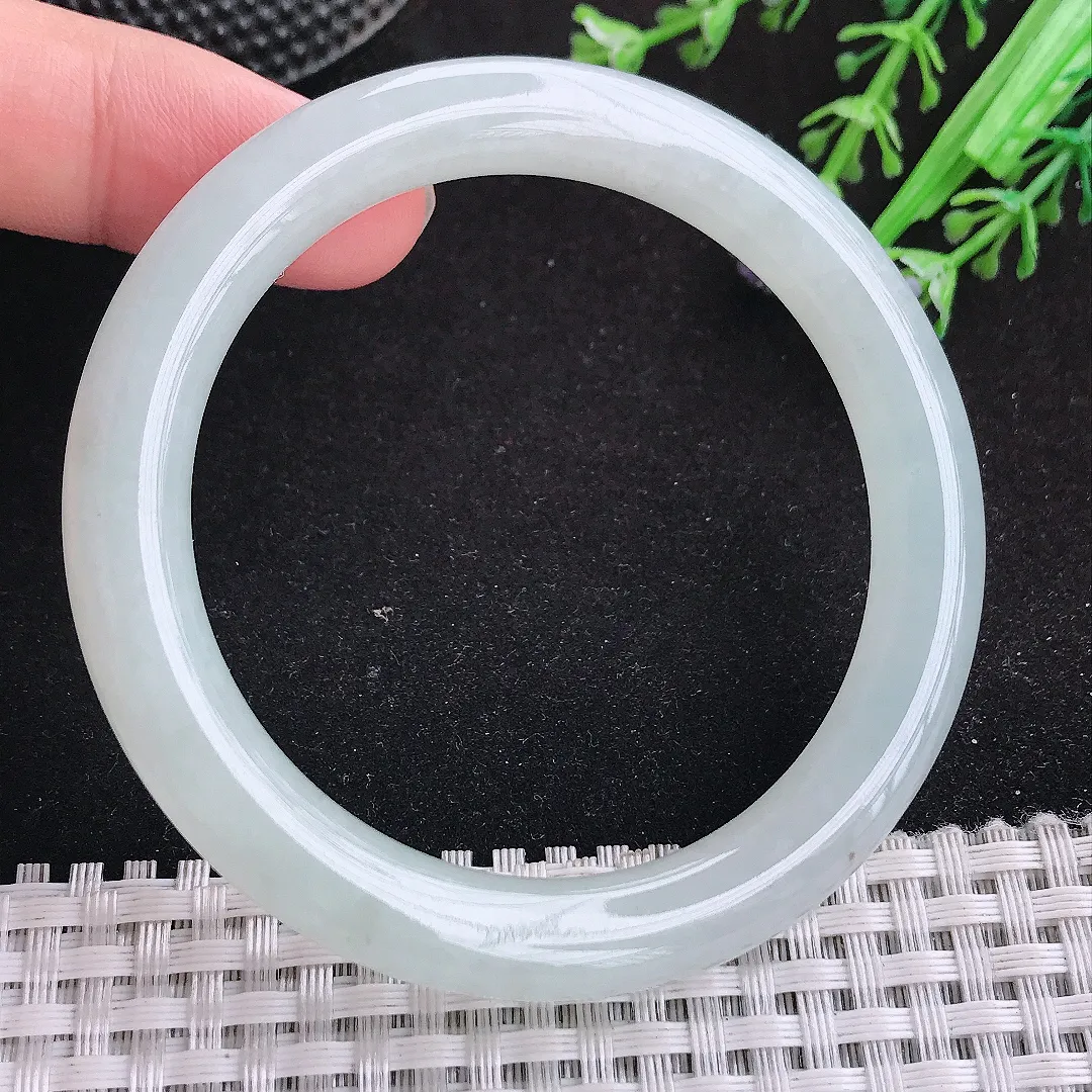 自然光54/8.8老坑秀气冰润起胶圆条手镯天然翡翠玉镯女款百搭