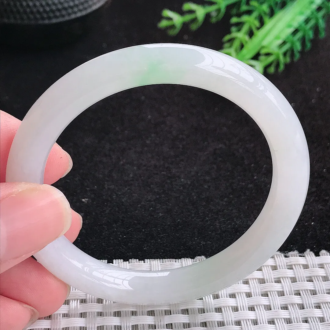 自然光51.5/8.5/8.2老坑秀气冰胶小圈口圆条手镯天然翡翠玉镯女款百搭