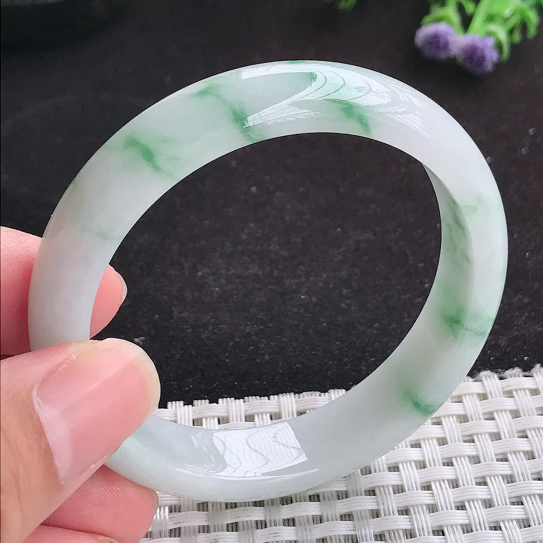 自然光53/12.1/6.9老坑精美温润飘花手镯天然翡翠玉镯女款百搭