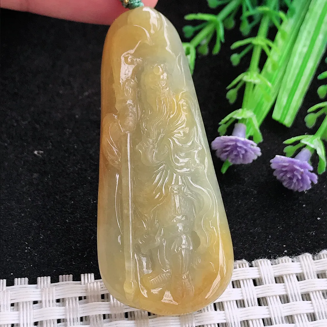 自然光56.4/24.9/7.5老坑精美黄翡关公吊坠翡翠玉坠