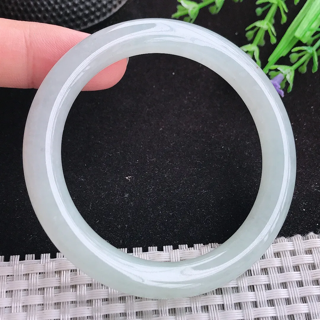 自然光54/8.8老坑秀气冰润起胶圆条手镯天然翡翠玉镯女款百搭