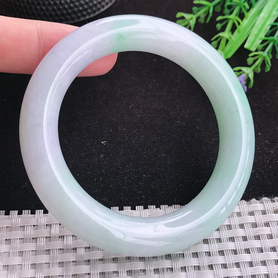 自然光53.5/11.3老坑冰胶水灵飘绿胖圆条手镯天然翡翠玉镯女款百搭