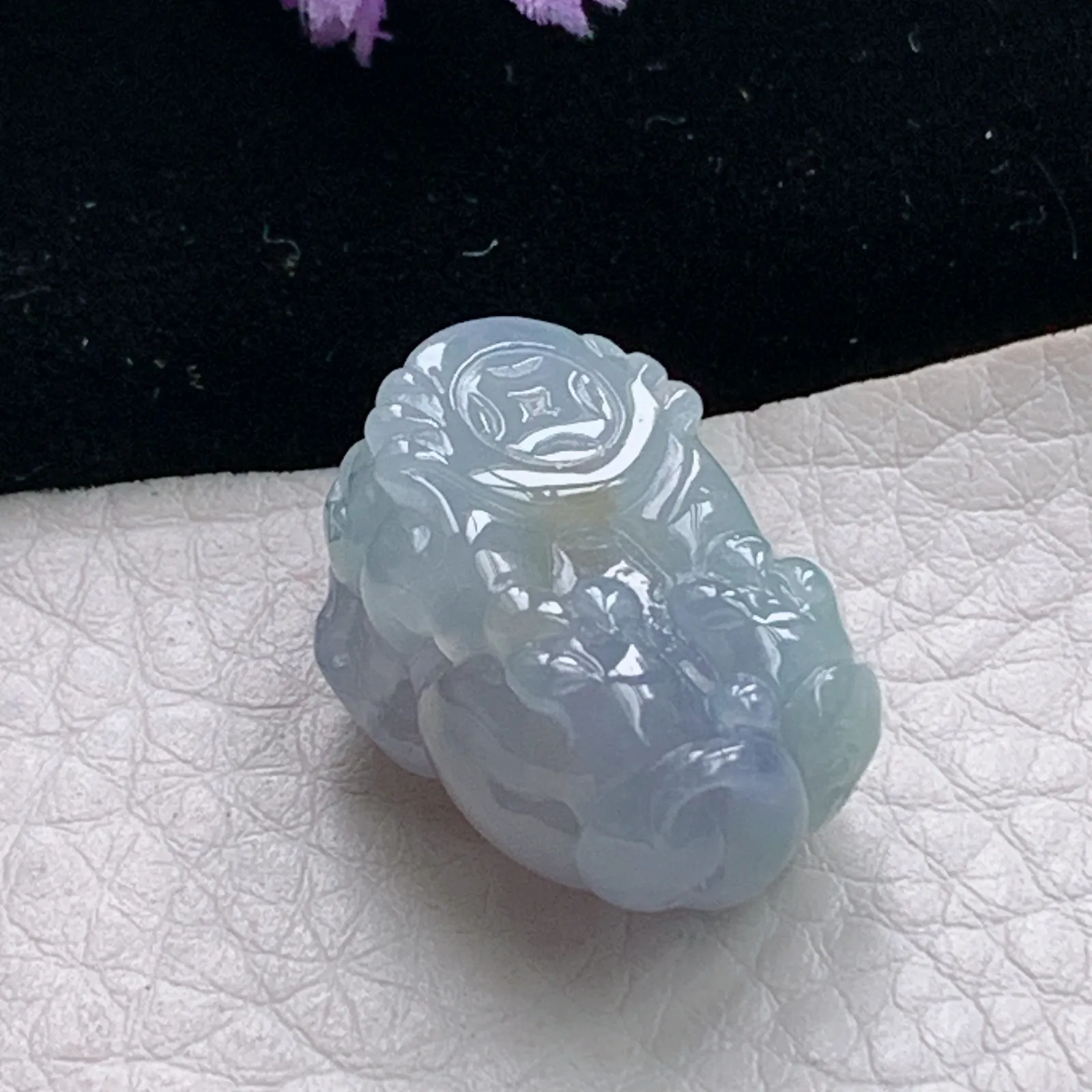 Lz实拍25*15.5*12.8缅甸翡翠冰透紫罗兰貔貅吊坠嘴含珠能动