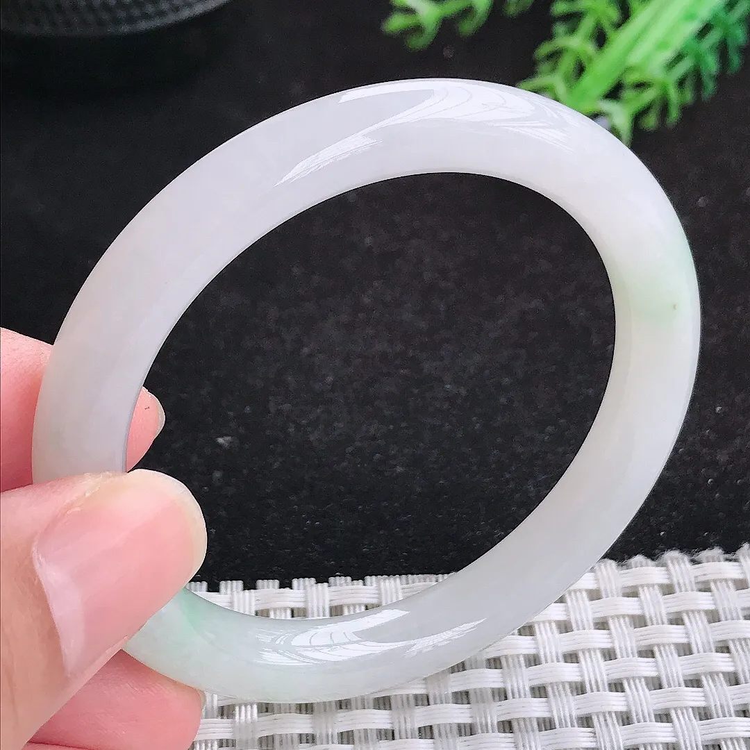自然光51.5/8.5/8.2老坑秀气冰胶小圈口圆条手镯天然翡翠玉镯女款百搭