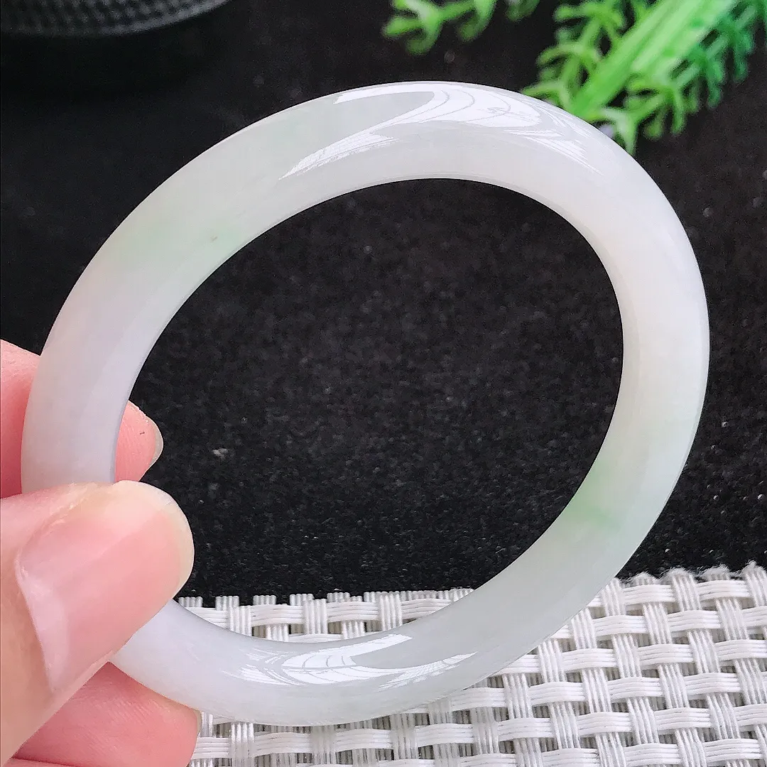 自然光51.5/8.5/8.2老坑秀气冰胶小圈口圆条手镯天然翡翠玉镯女款百搭