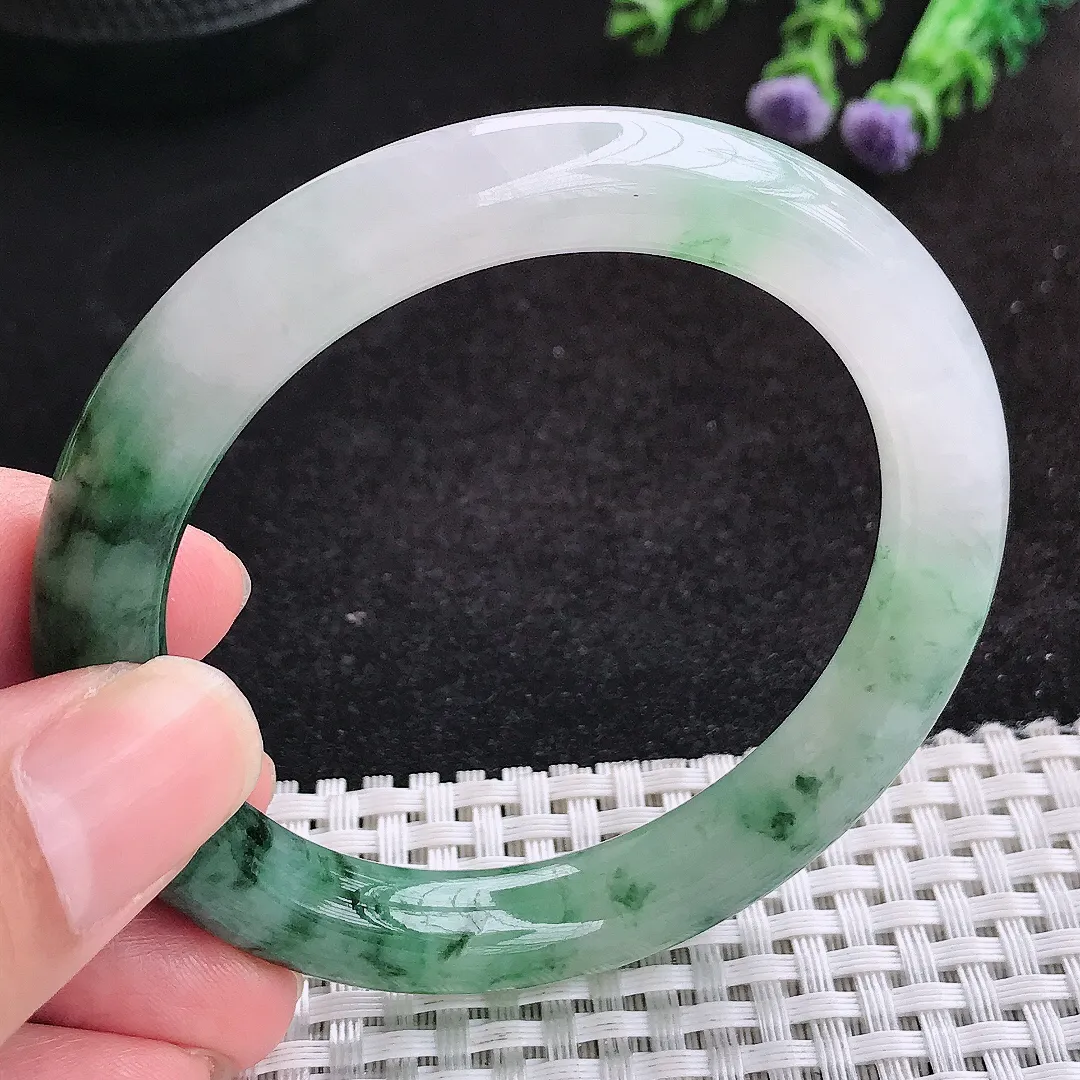 自然光53.5/9.3/9老坑精美冰润飘花圆条手镯天然翡翠玉镯女款百搭