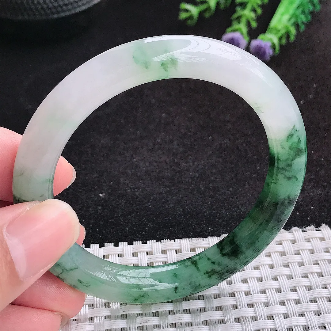 自然光53.5/9.3/9老坑精美冰润飘花圆条手镯天然翡翠玉镯女款百搭