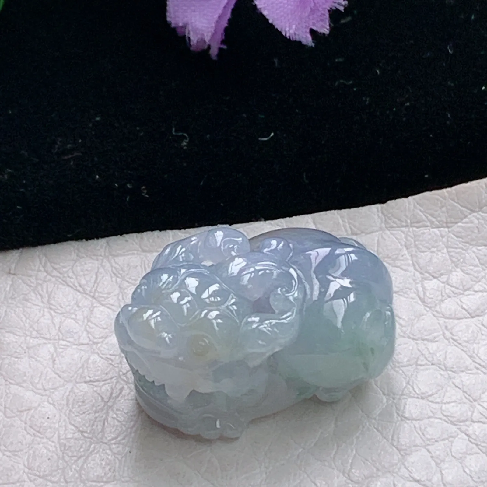 Lz实拍25*15.5*12.8缅甸翡翠冰透紫罗兰貔貅吊坠嘴含珠能动