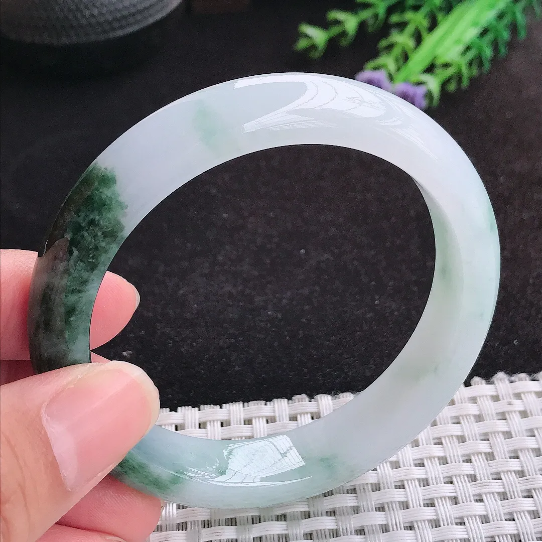自然光57/12.7/8.5老坑精美冰润飘花手镯天然翡翠玉镯女款百搭