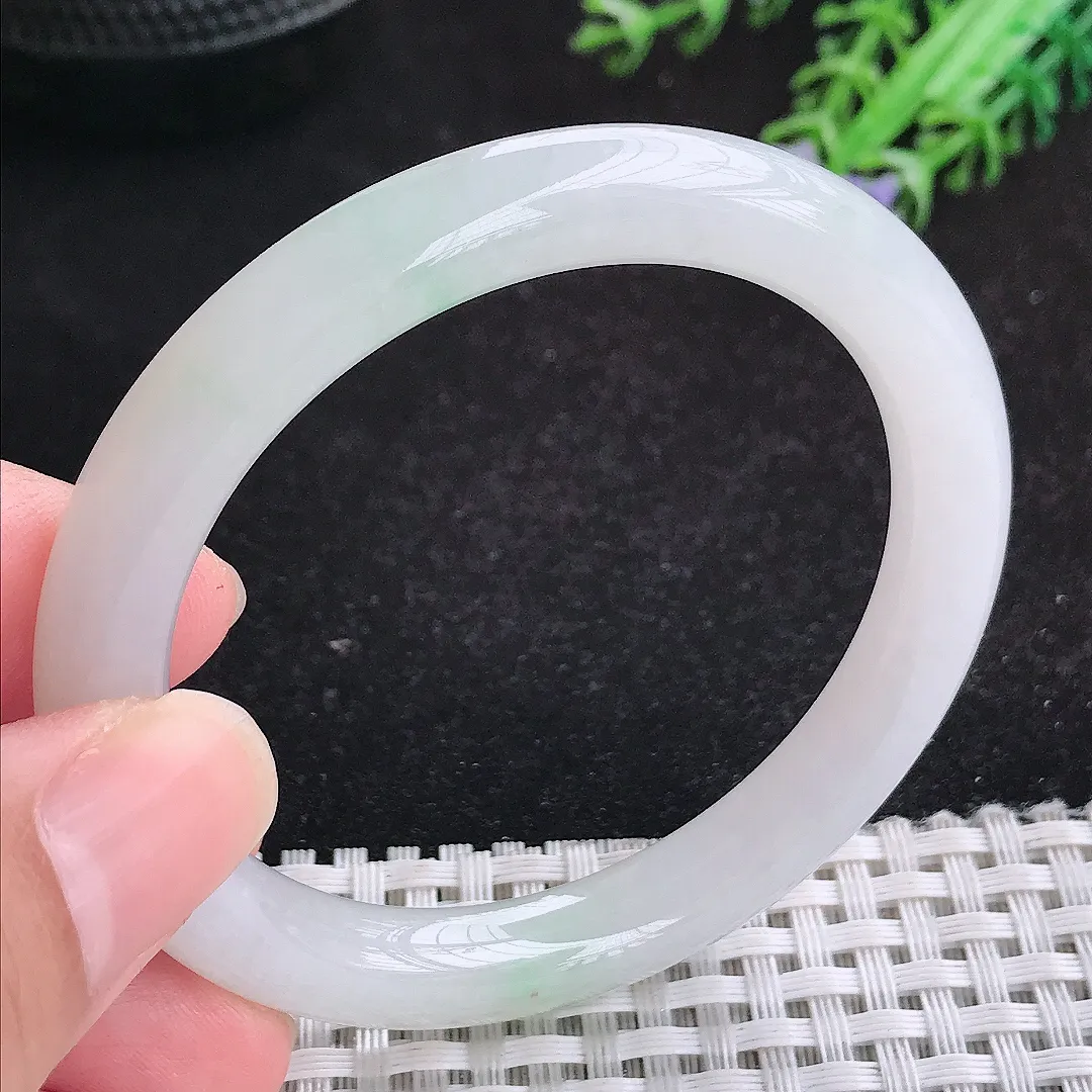 自然光51.5/8.5/8.2老坑秀气冰胶小圈口圆条手镯天然翡翠玉镯女款百搭