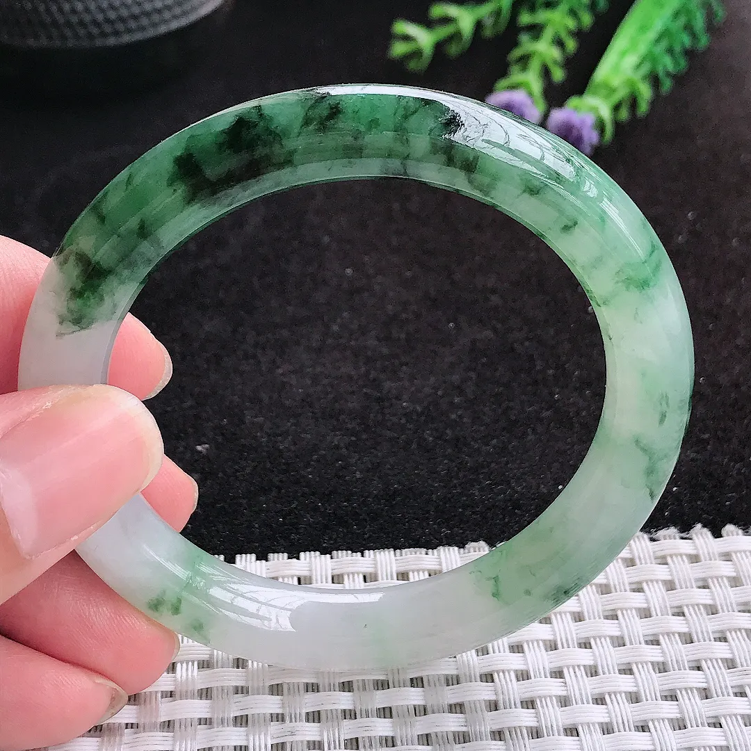 自然光53.5/9.3/9老坑精美冰润飘花圆条手镯天然翡翠玉镯女款百搭