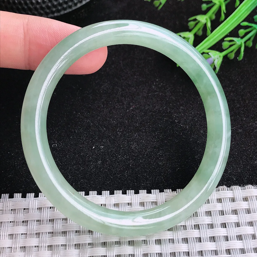 自然光51.5/7.8/7.5老坑冰胶水灵冰晴绿圆条手镯天然翡翠玉镯女款百搭