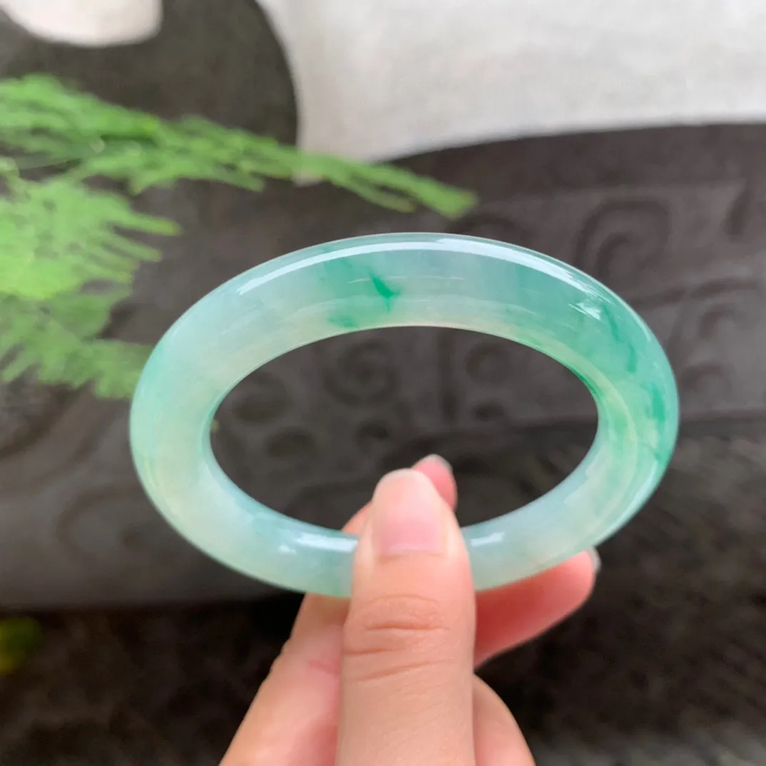 小圈口53.1-10.4-10.1 【冰种飘绿圆条手镯】圆条53 54可戴