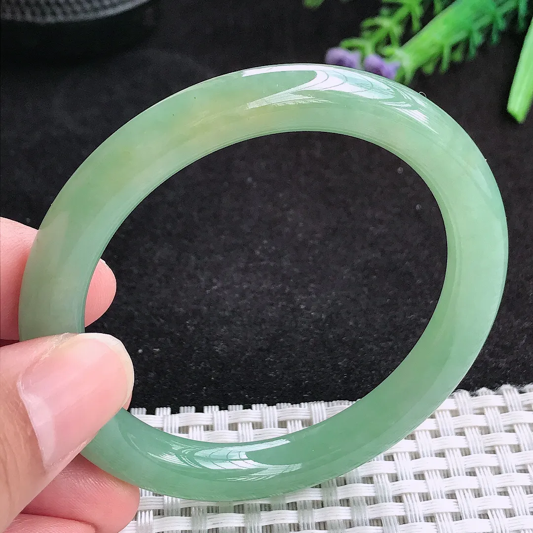自然光54/8.6/8.8老坑冰胶水灵黄加绿圆条手镯天然翡翠玉镯女款百搭