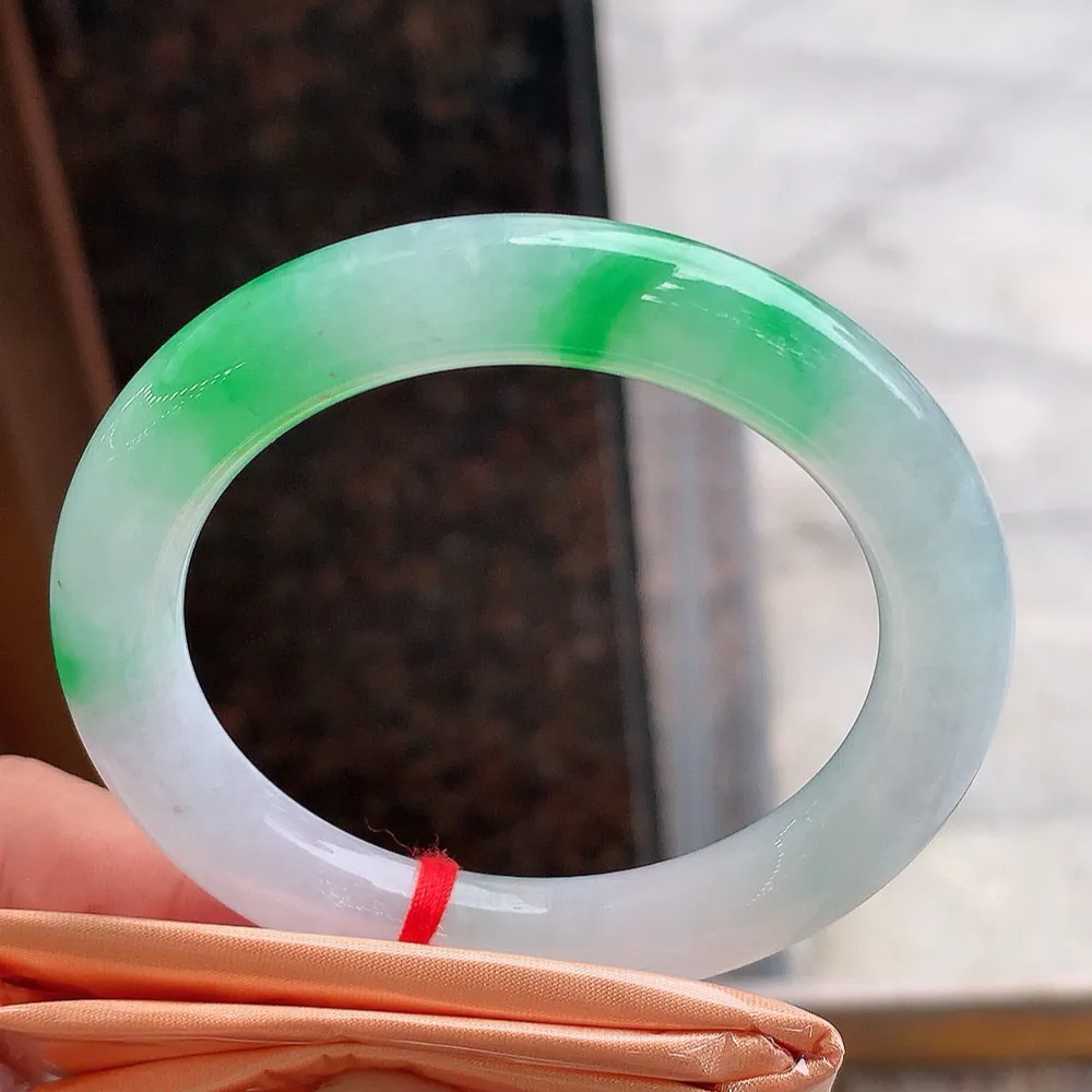圆条高冰阳绿 微细纹 尺寸:54.9/10 种色兼备🥰🥰