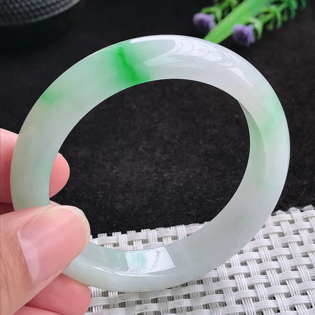 自然光51/11.4/8.2小圈口老坑精美冰润飘阳绿手镯天然翡翠玉镯女款百搭