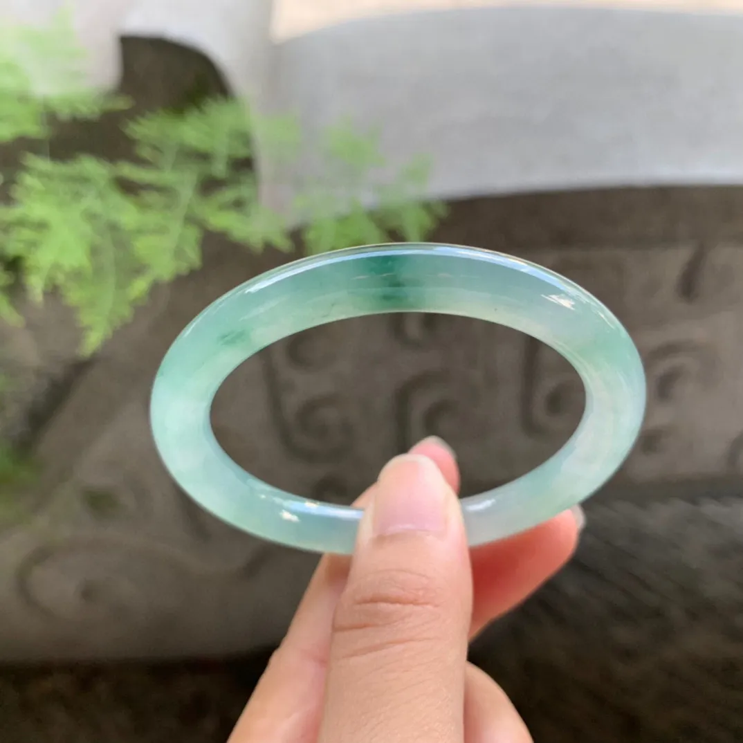 小圈口50.4-7.2 【冰种飘绿圆条手镯】圆条50 51可戴