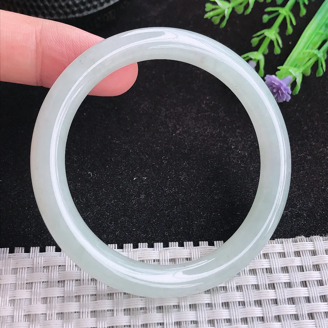 自然光51.5/7.8/8老坑冰胶果冻白月光圆条手镯天然翡翠玉镯女款百搭