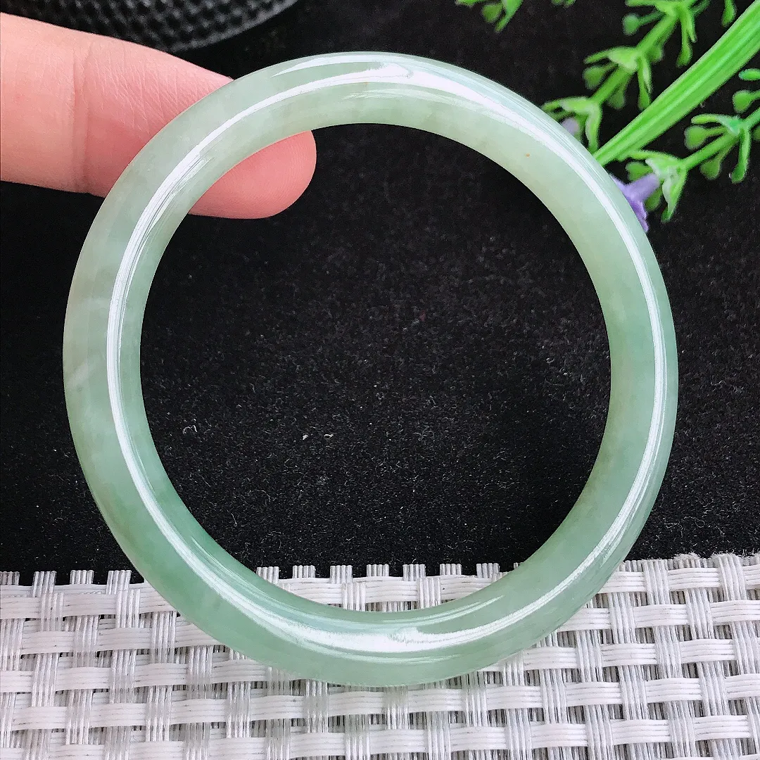 自然光51.5/7.8/7.5老坑冰胶水灵冰晴绿圆条手镯天然翡翠玉镯女款百搭