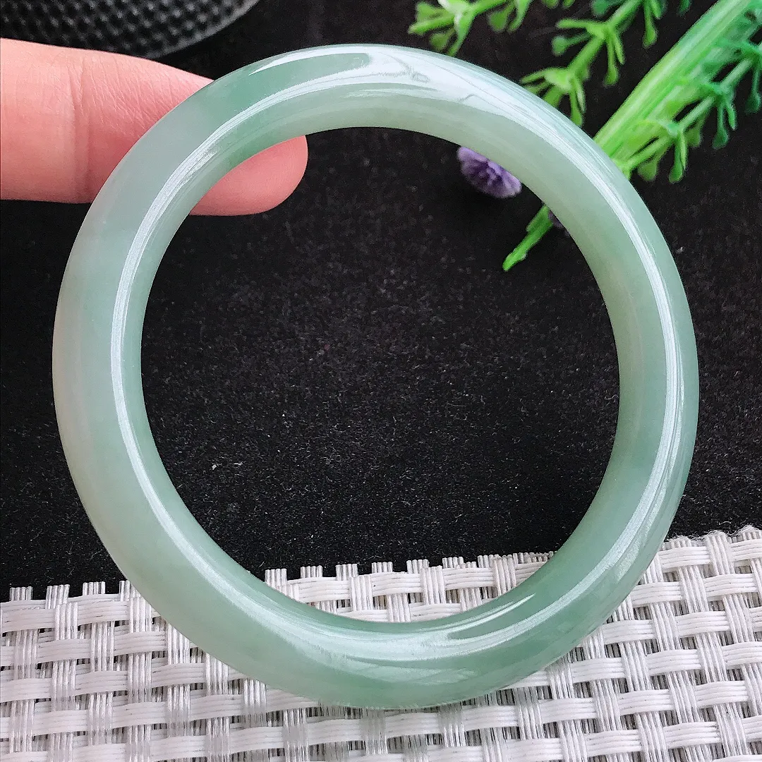自然光54.5/8.6/9老坑冰润起胶满色圆条手镯天然翡翠玉镯女款百搭