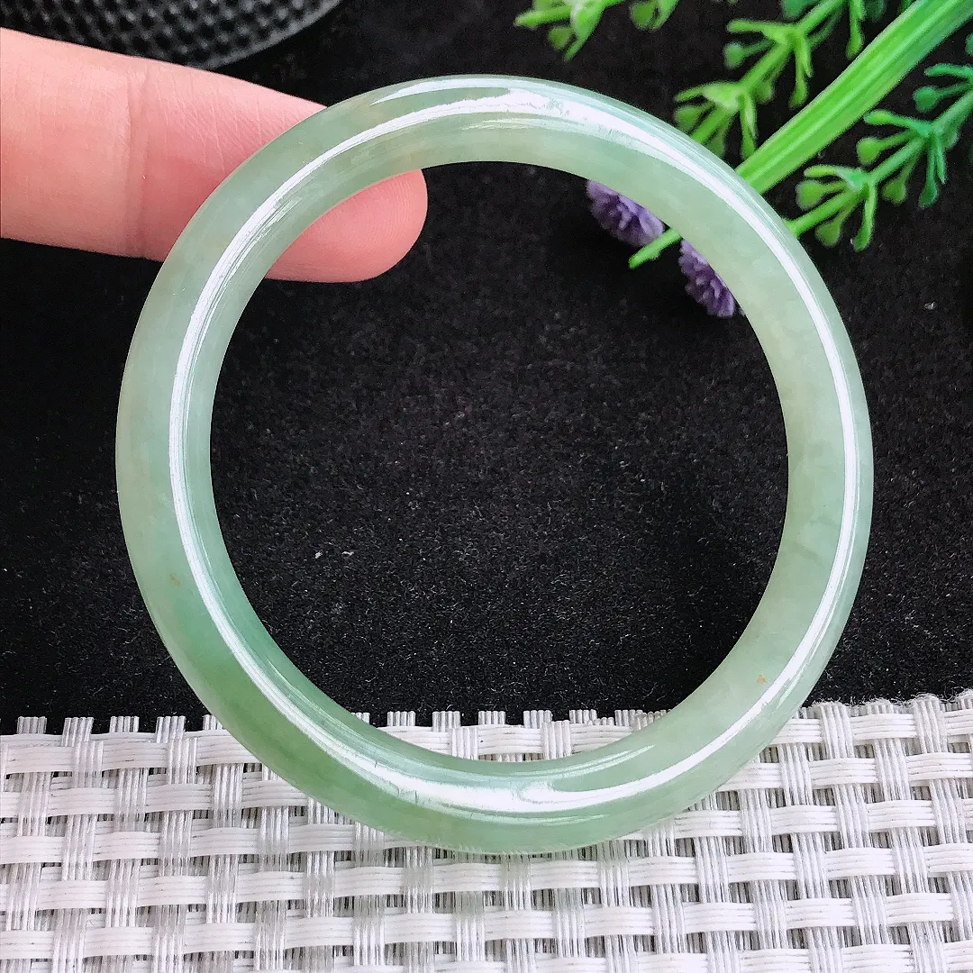 自然光51.5/7.8/7.5老坑冰胶水灵冰晴绿圆条手镯天然翡翠玉镯女款百搭