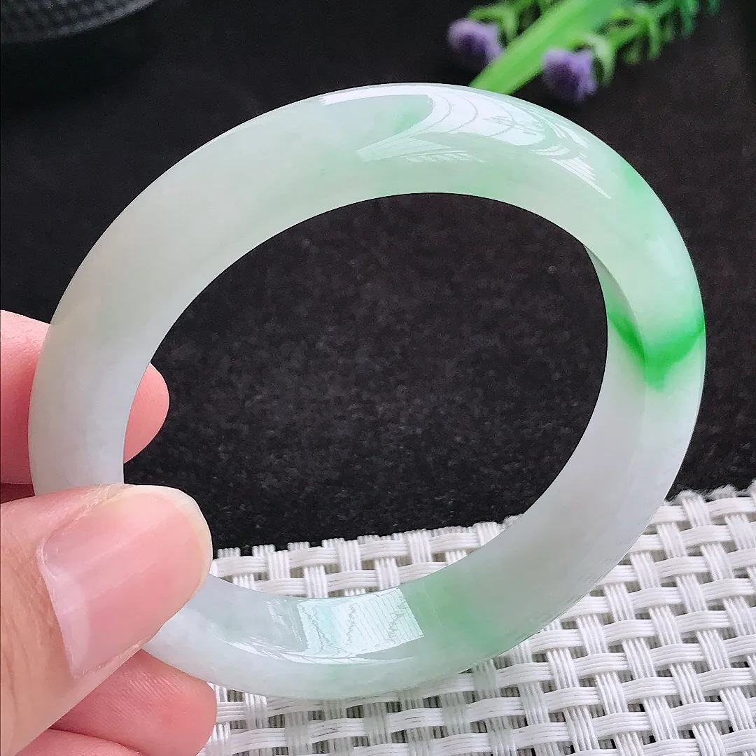 自然光51/11.4/8.2小圈口老坑精美冰润飘阳绿手镯天然翡翠玉镯女款百搭