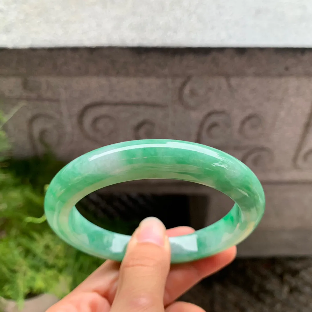 大圈口64.3-11.5-9.7 【满绿正圈手镯】 正圈64 65可戴