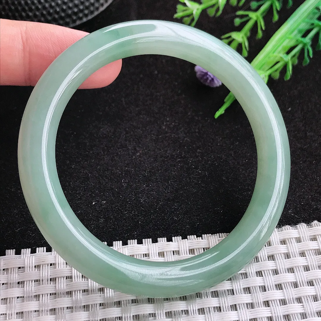 自然光54.5/8.6/9老坑冰润起胶满色圆条手镯天然翡翠玉镯女款百搭