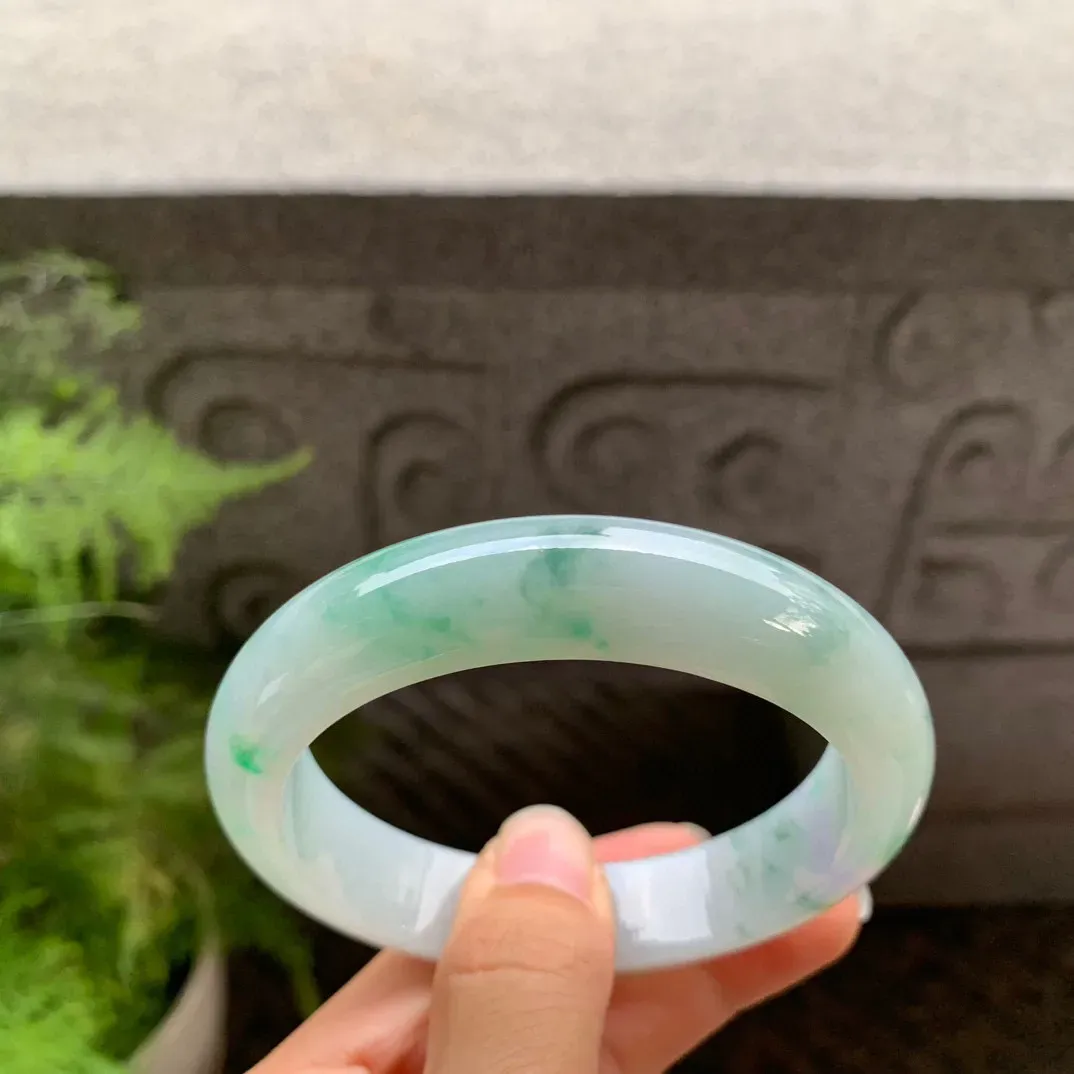 大圈口60-13.8-8.9【阳绿正圈手镯】