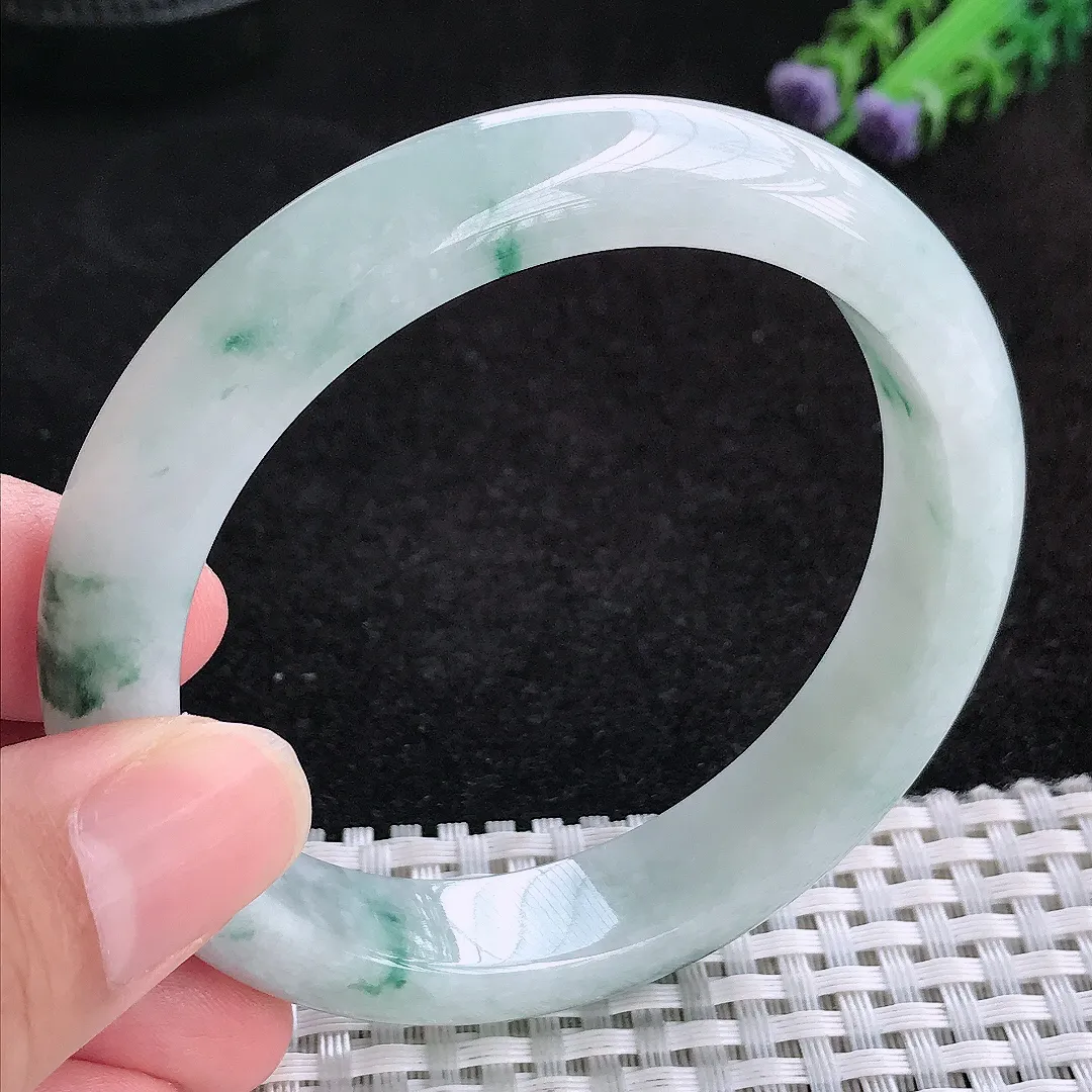 自然光58/12.1/8.5老坑精美冰润飘花宽边手镯天然翡翠玉镯女款百搭