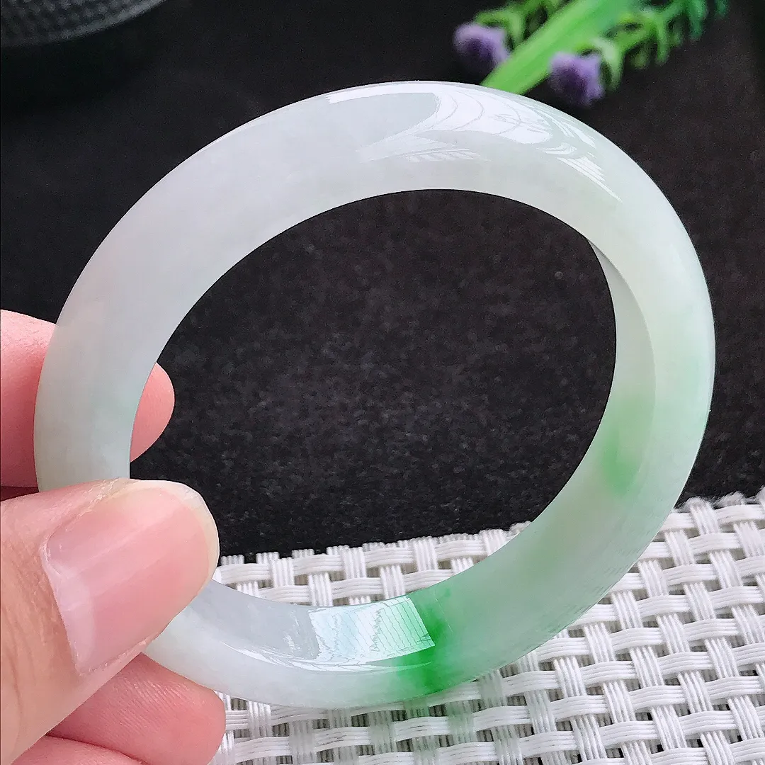 自然光51/11.4/8.2小圈口老坑精美冰润飘阳绿手镯天然翡翠玉镯女款百搭