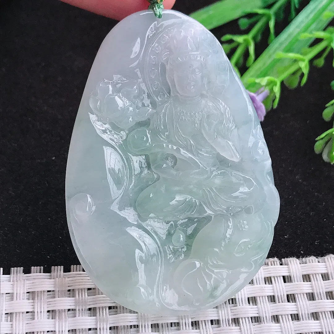 实拍60.8/43/5.9老坑冰透起胶普贤菩萨吊坠翡翠玉石挂件