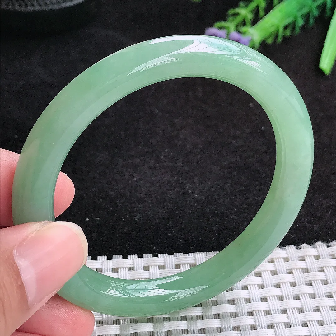 自然光54/8.6/8.8老坑冰胶水灵黄加绿圆条手镯天然翡翠玉镯女款百搭