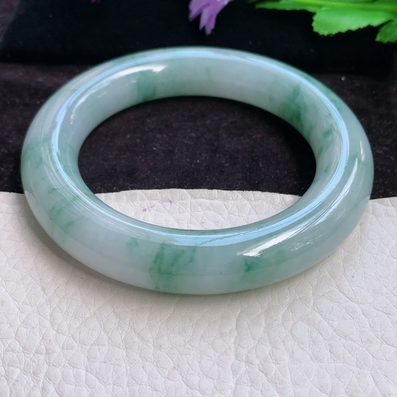 hh大胖镯56*12.8美人镯 天然缅甸翡翠手镯飘花圆条玉镯 玉手环
