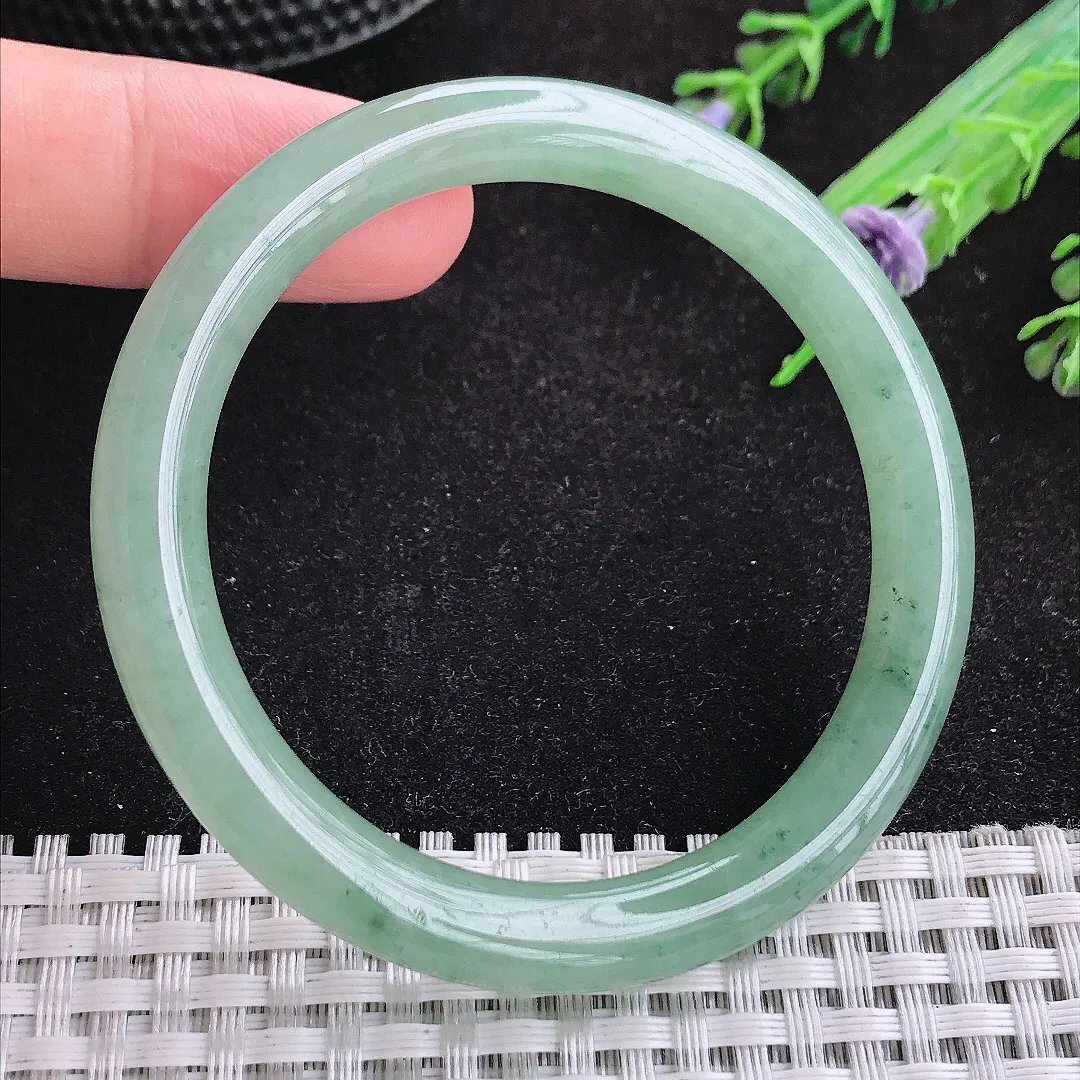 自然光52/8/7.8小圈口老坑冰润起胶冰晴绿圆条手镯天然翡翠玉镯女款