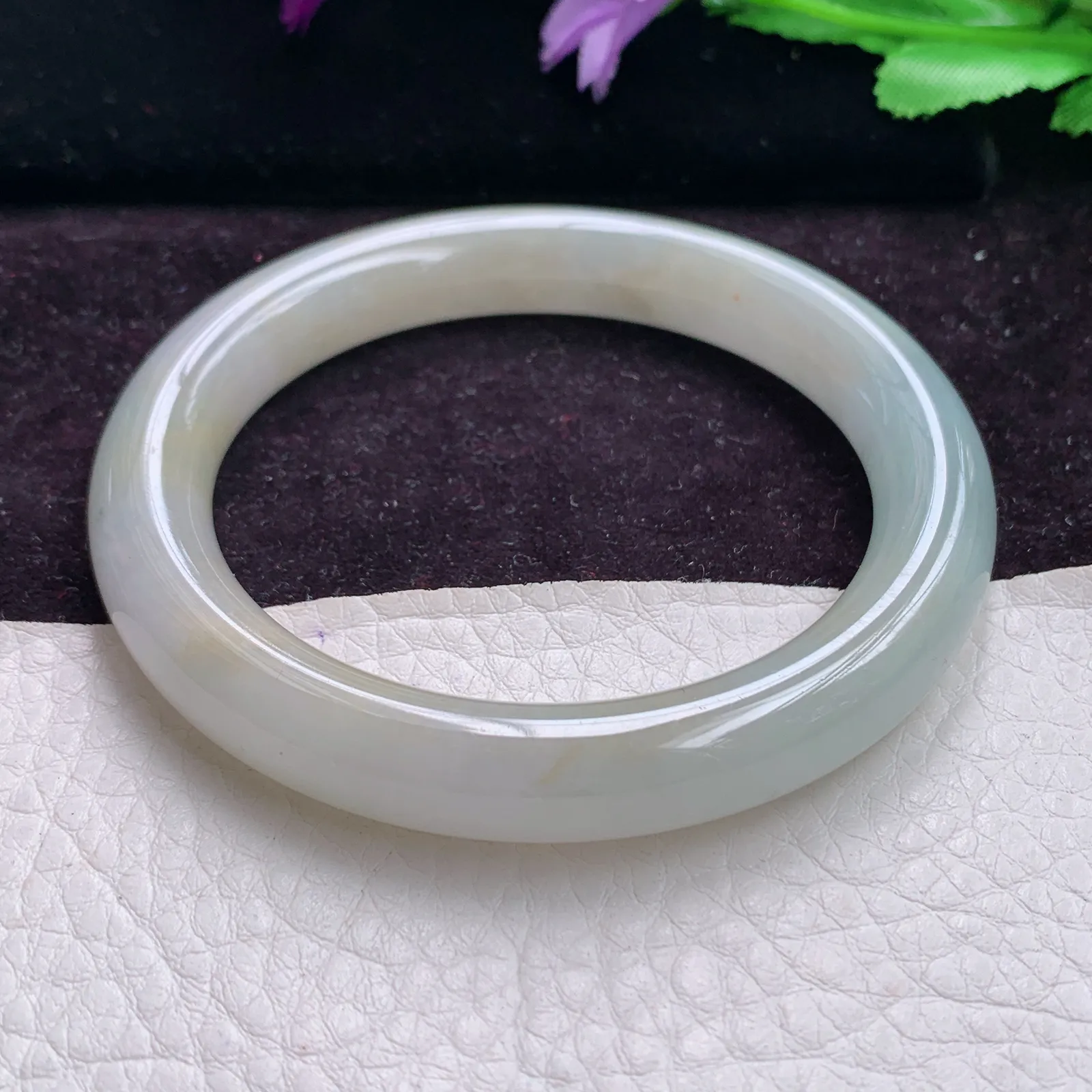z实拍56*10*9.8美人镯 天然缅甸翡翠手镯冰润圆条玉镯 玉手环