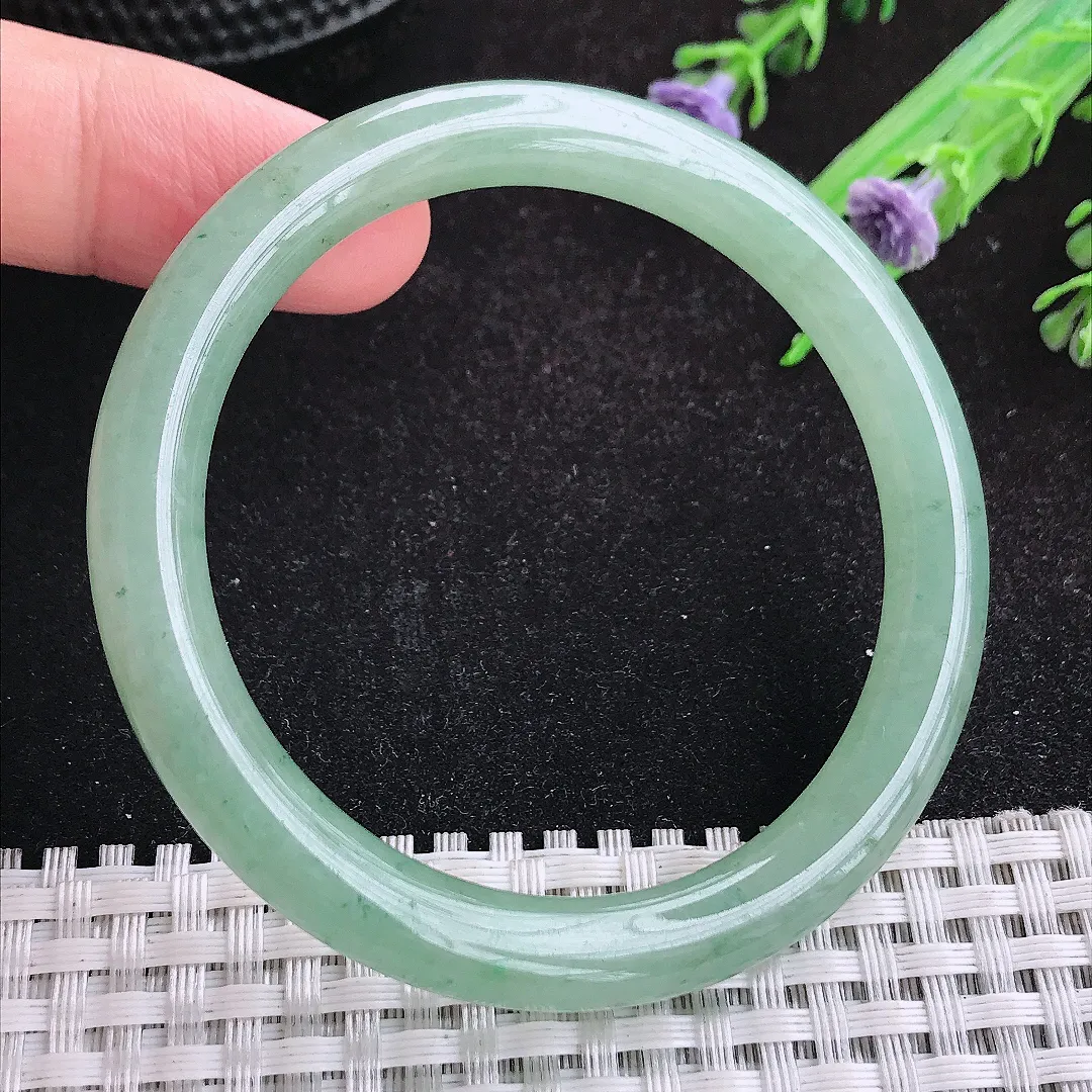 自然光52/8/7.8小圈口老坑冰润起胶冰晴绿圆条手镯天然翡翠玉镯女款
