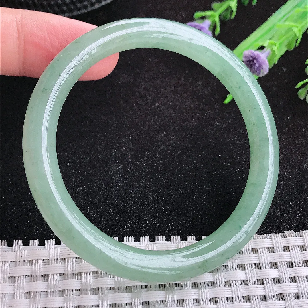 自然光52/8/7.8小圈口老坑冰润起胶冰晴绿圆条手镯天然翡翠玉镯女款
