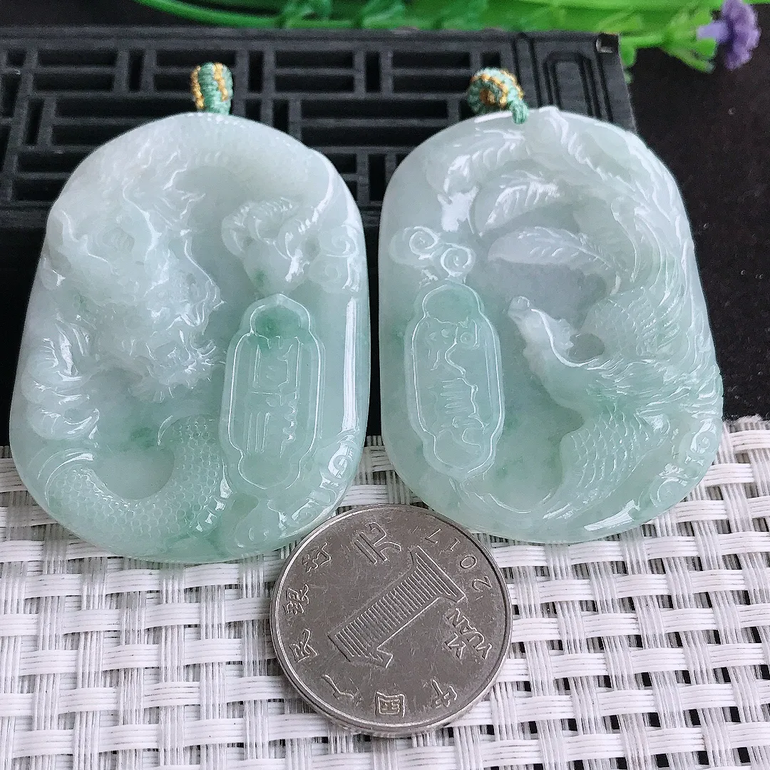 自然光51.2/38.6/5.6老坑精美温润飘花仿古龙凤牌吊坠一对翡翠玉石挂件