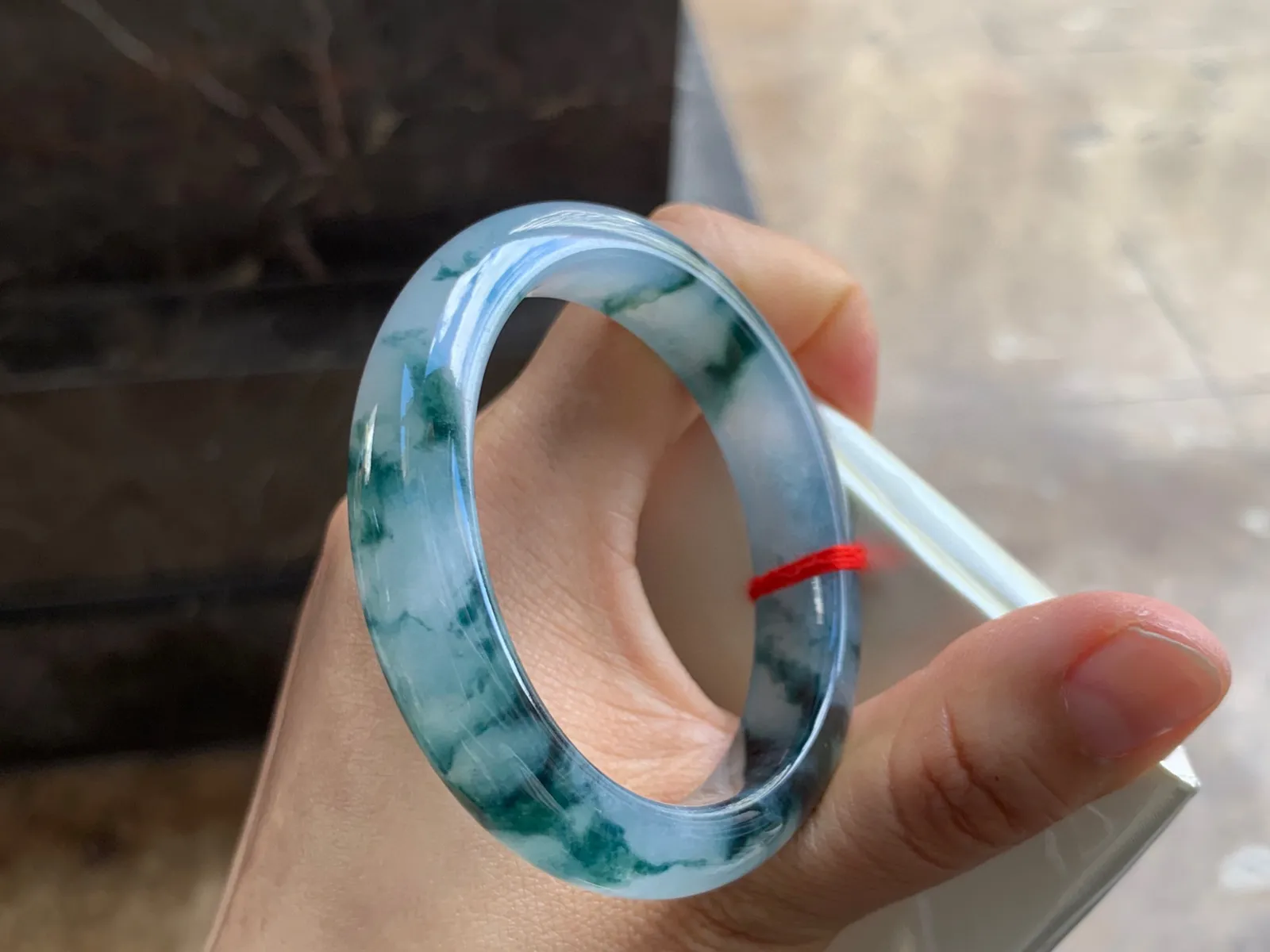 52-12.5-7.5mm
冰种飘花手镯 水墨花 正圈50可戴