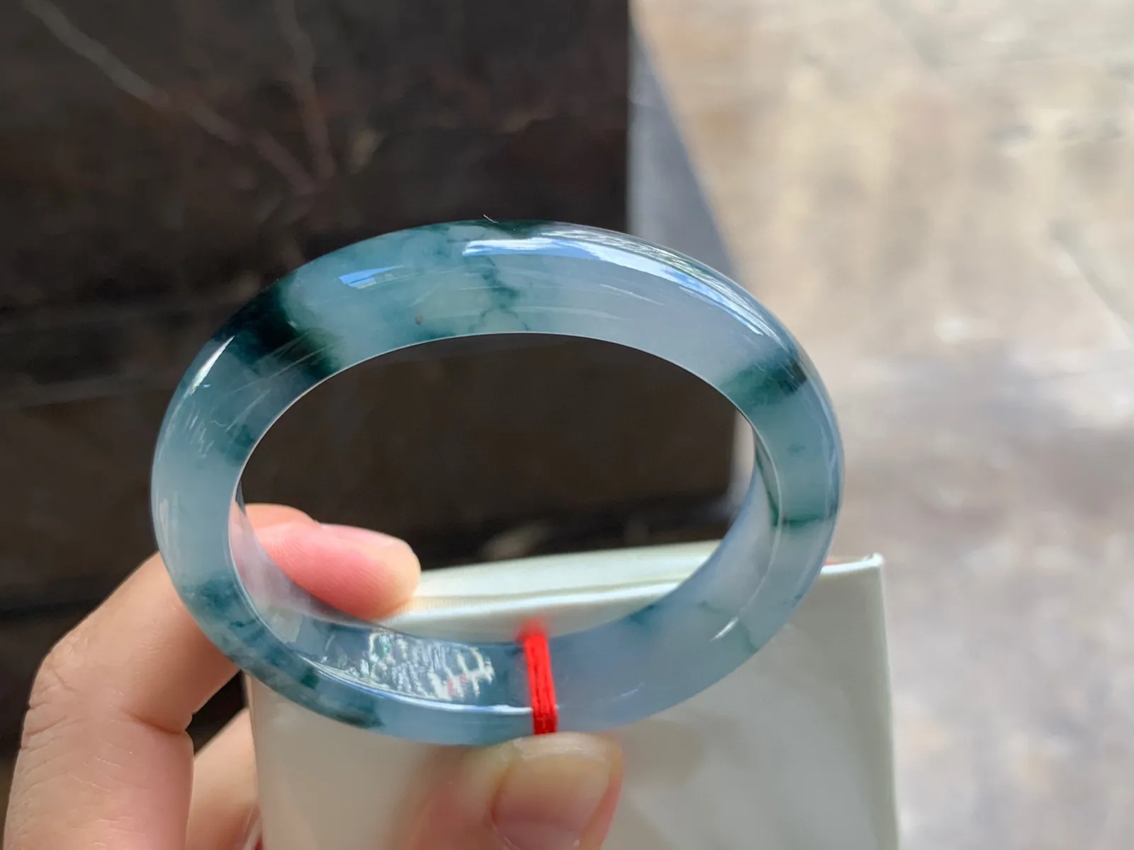 52-12.5-7.5mm
冰种飘花手镯 水墨花 正圈50可戴