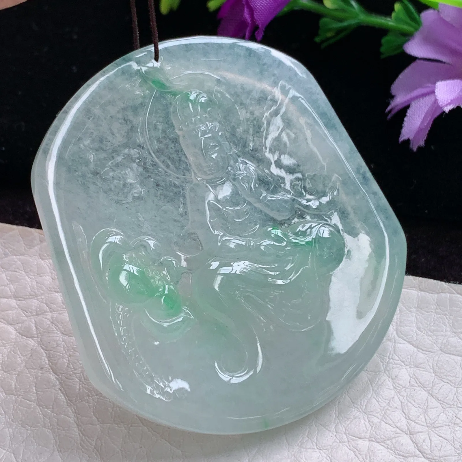 qj实拍54.8*50*4.5天然缅玉翡翠冰透自在观音菩萨吊坠持莲大势至观音