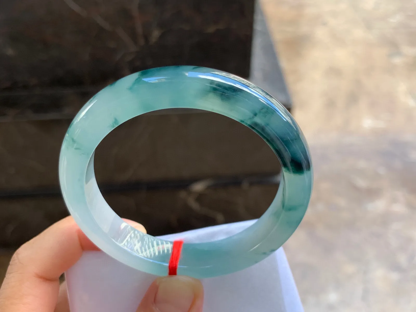 56.5-12.5-8.5mm
冰种飘花手镯  水墨画  半山半水