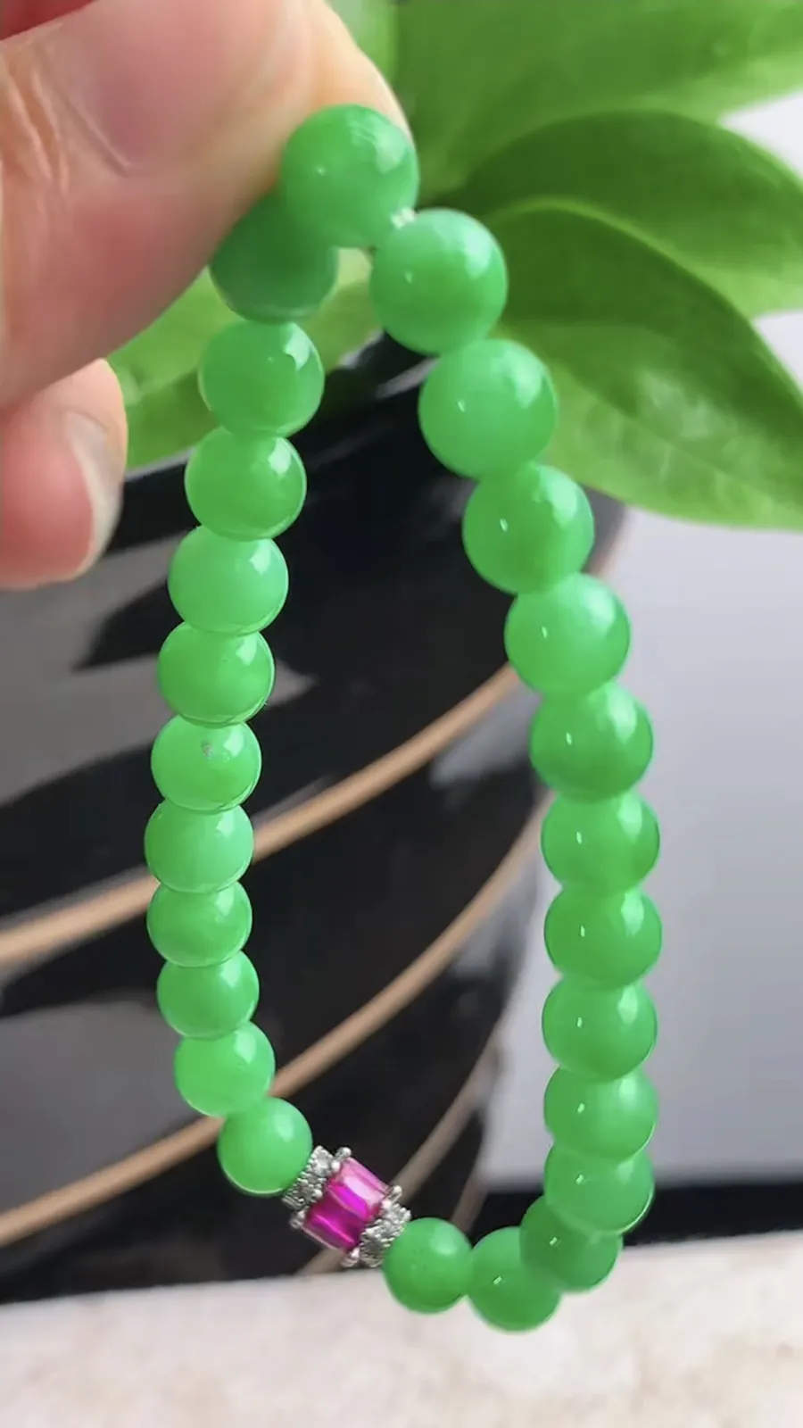a货翡翠老坑种阳绿圆珠佛珠手串25颗 尺寸7mm 重量17.04g
