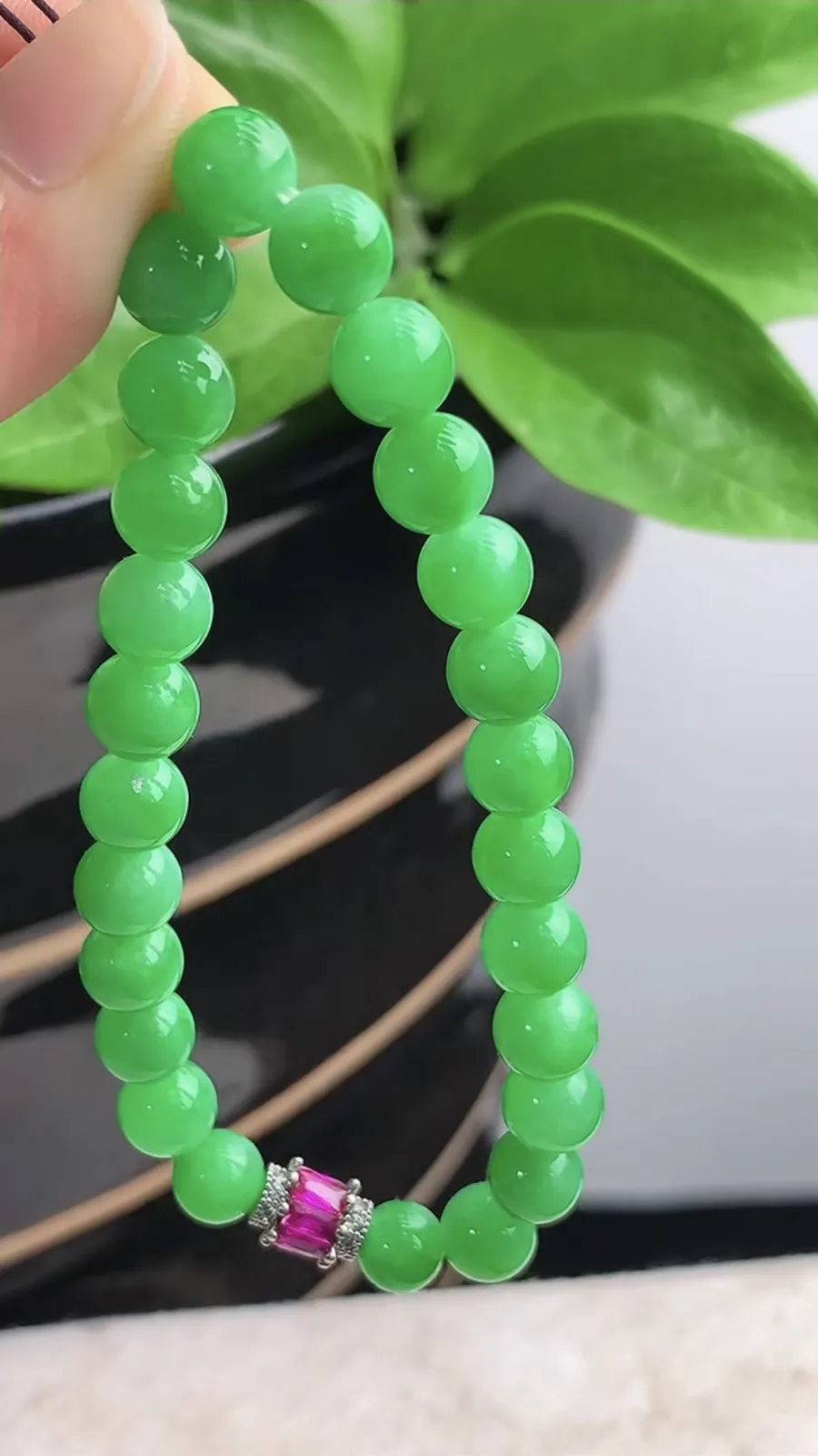 a货翡翠老坑种阳绿圆珠佛珠手串25颗 尺寸7mm 重量17.04g