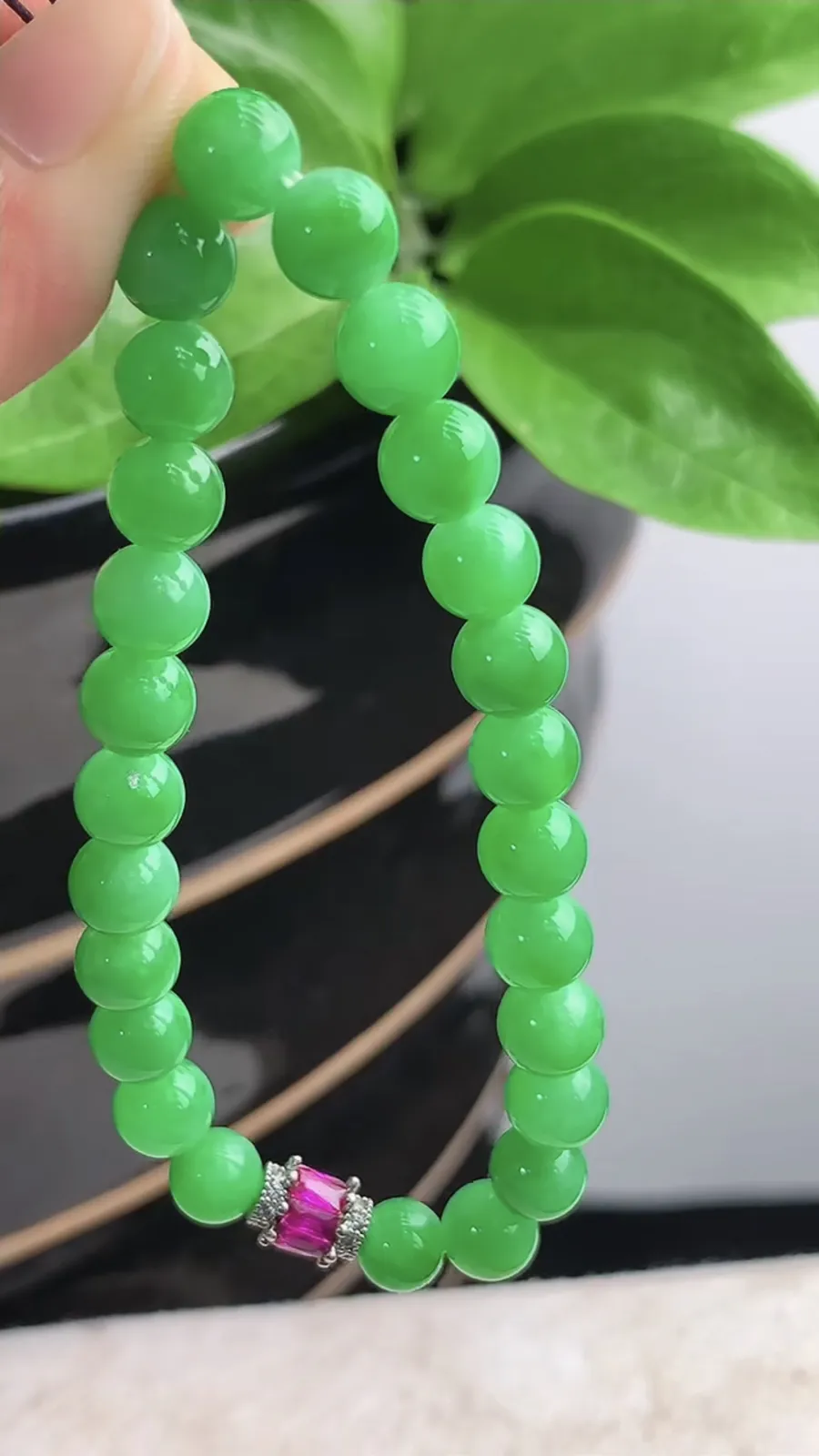 a货翡翠老坑种阳绿圆珠佛珠手串25颗 尺寸7mm 重量17.04g