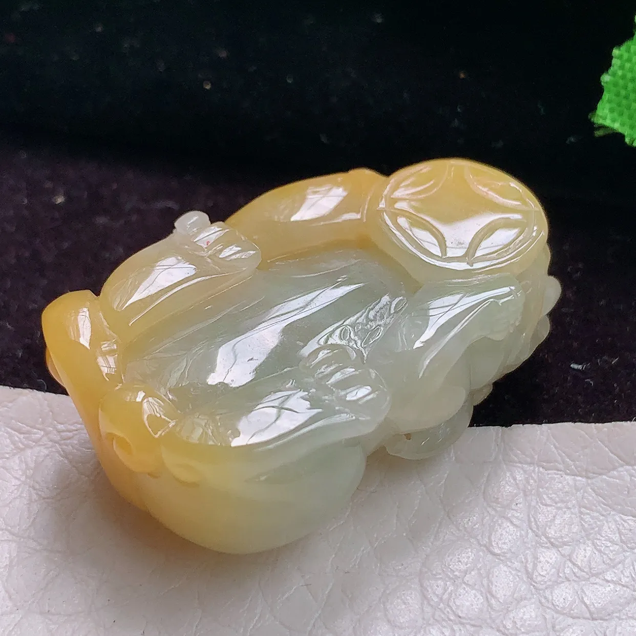 x54实拍34.4*21.5*13.6缅甸翡翠A货精雕飘冰黄招财貔貅玉吊坠 玉挂件