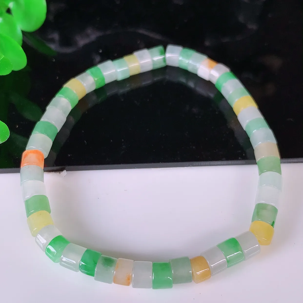 自然光实拍，冰润多彩翡翠路路通手链手串，水润秀气，料子细腻，清爽，高档大气，自戴送礼佳品！#46.2