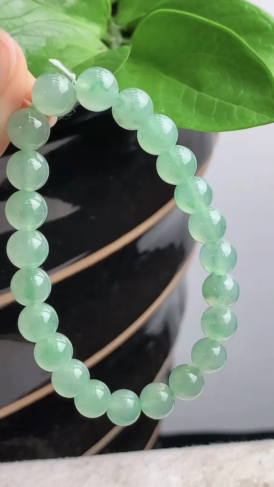a货翡翠老坑冰种晴绿圆珠佛珠手串23颗 尺寸7.7mm 重量21.50g