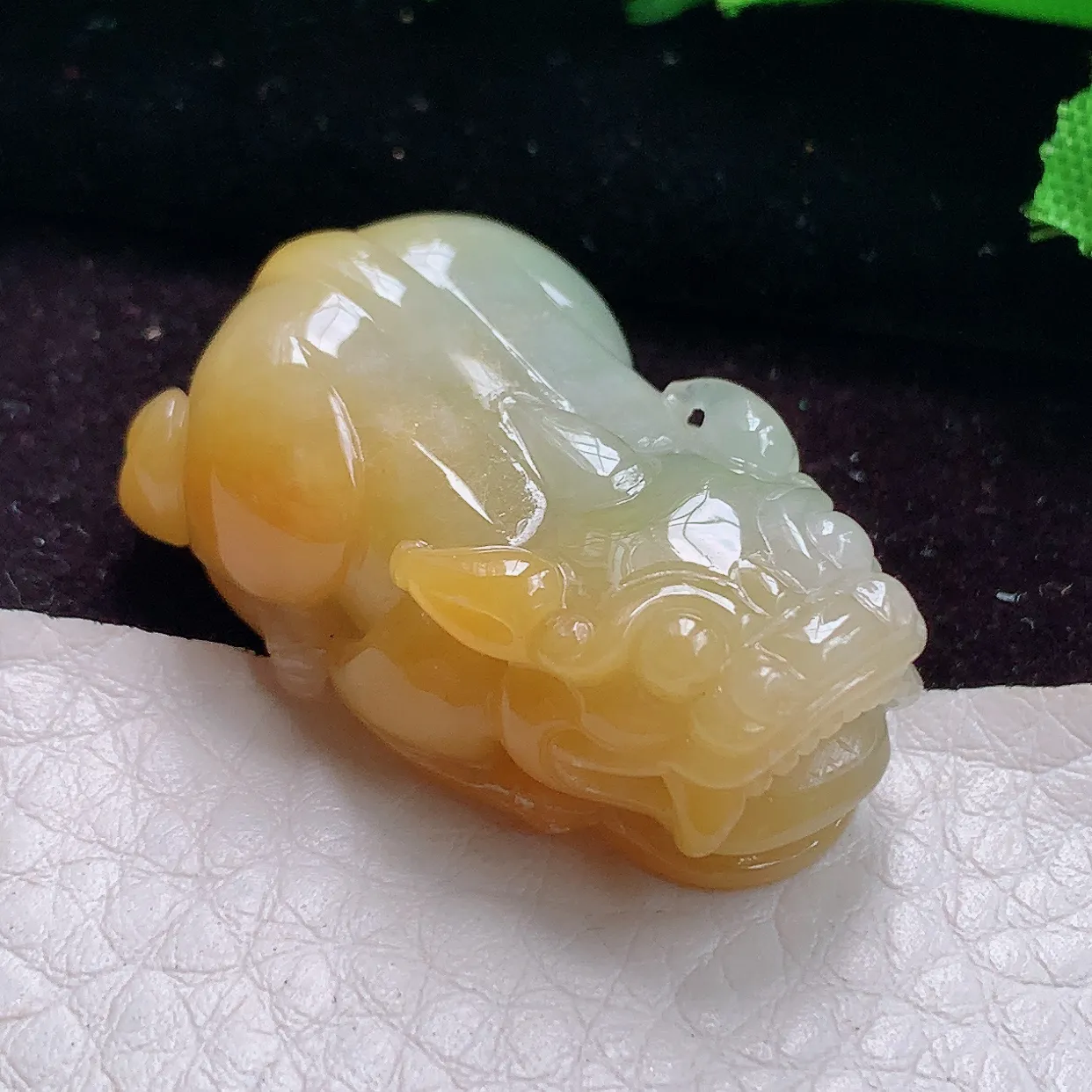 x54实拍34.4*21.5*13.6缅甸翡翠A货精雕飘冰黄招财貔貅玉吊坠 玉挂件